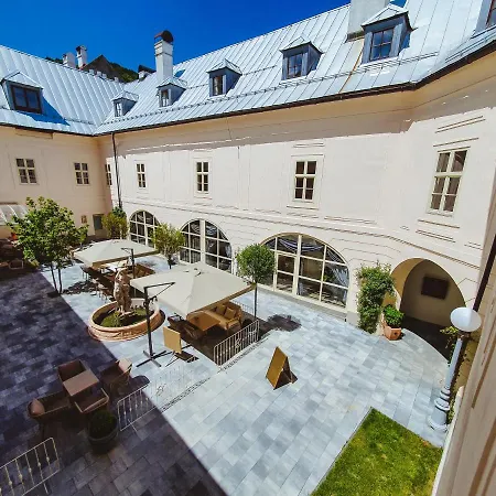 Von Geramb Apartment