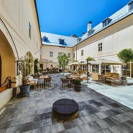Apartment Von Geramb *